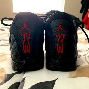 Jordan shoes. Used good condition. Mens 8